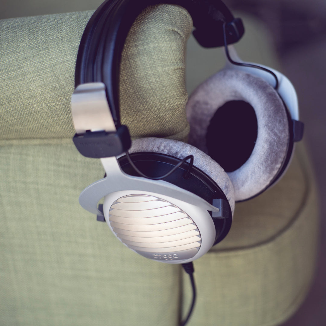 DT 990 Edition 250 Ohm Premium Stereo Headphone