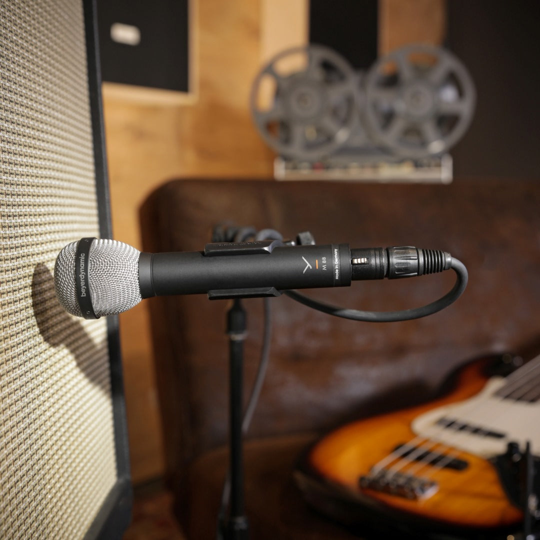 M 88 Dynamic Moving-Coil Microphone
