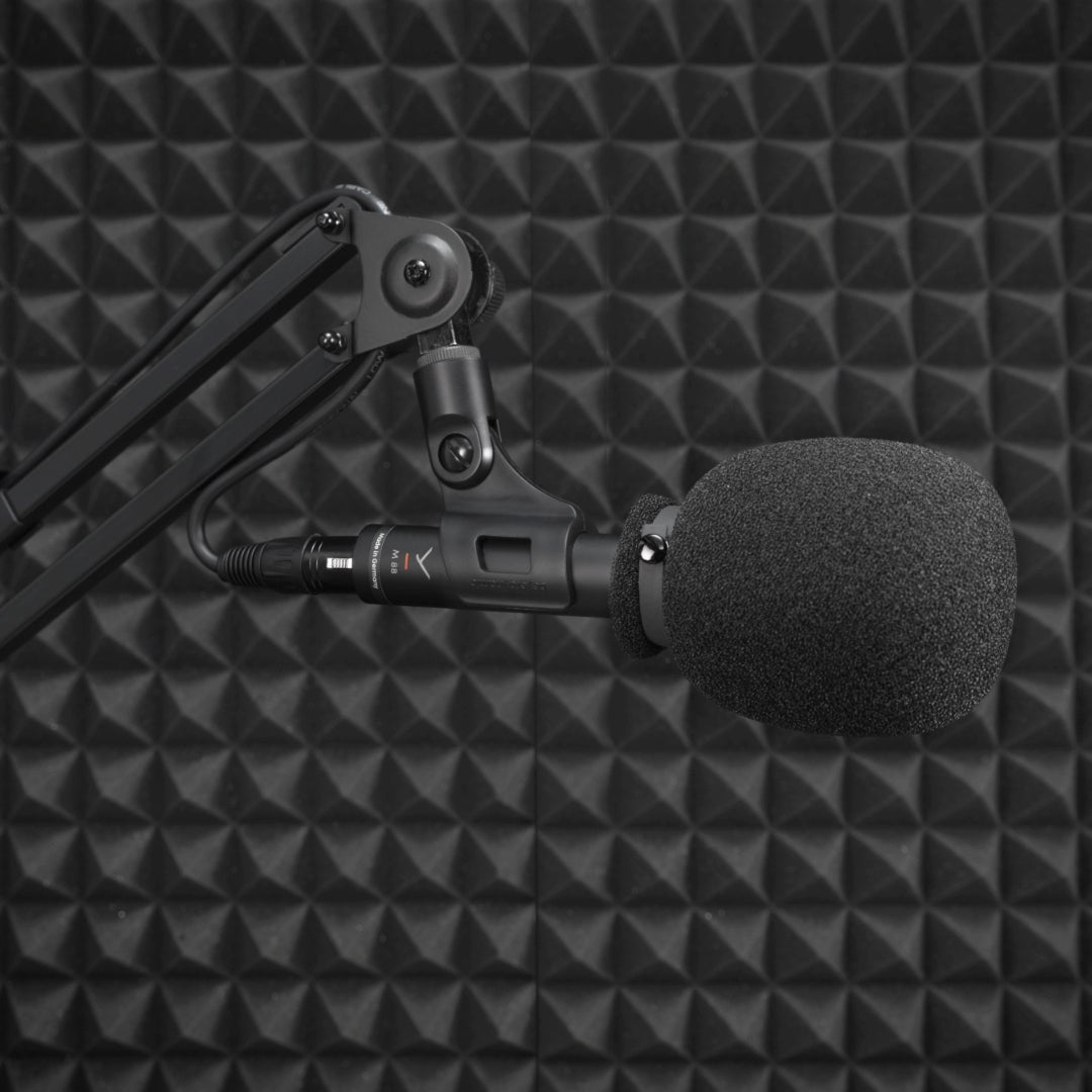 M 88 Dynamic Moving-Coil Microphone