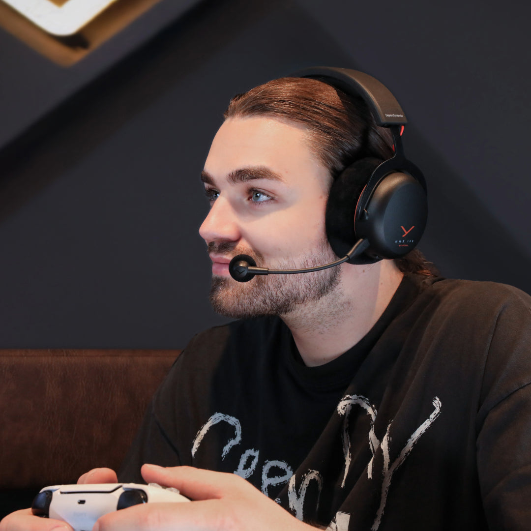 MMX 150 Wireless Multi Platform Low Latency Gaming Headset. Studio Quality Sound