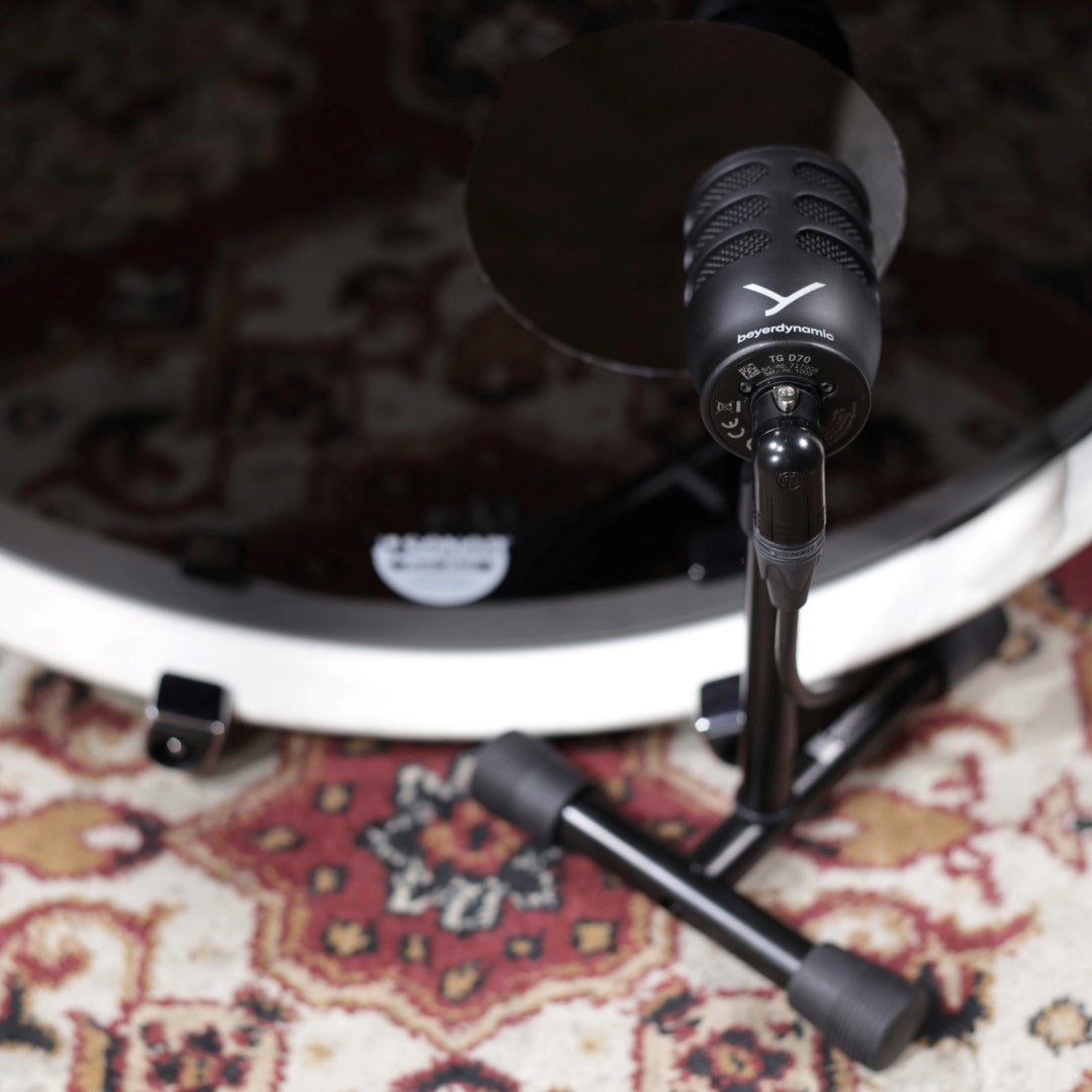 TG D70 Dynamic Kick Drum Microphone, Hypercardioid
