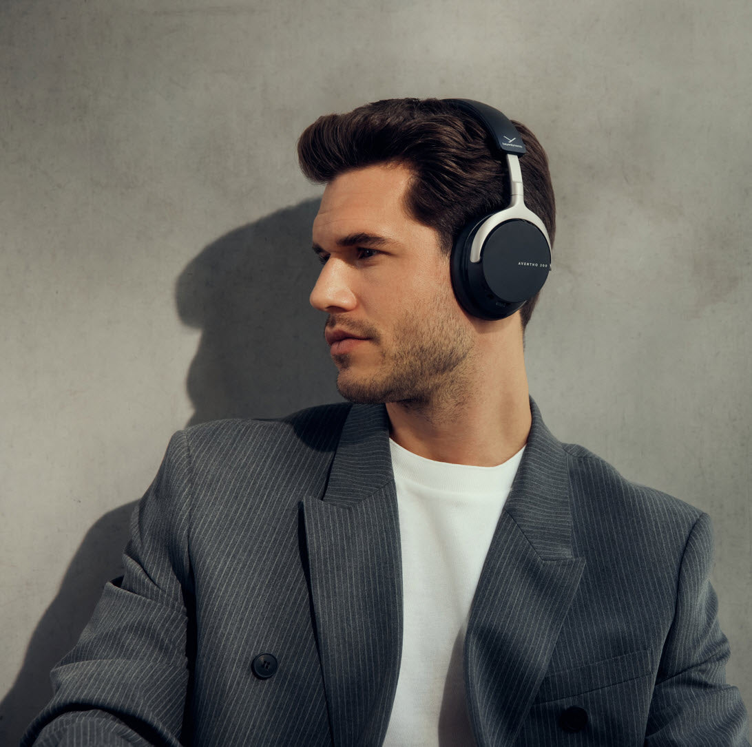 AVENTHO 200 Noise Cancellation Headphones